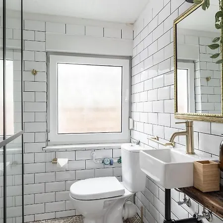 Prázdninový dům Gemutliches Tinyhouse Bungalow Mit Kamin & Sauna Am Joachimsthal